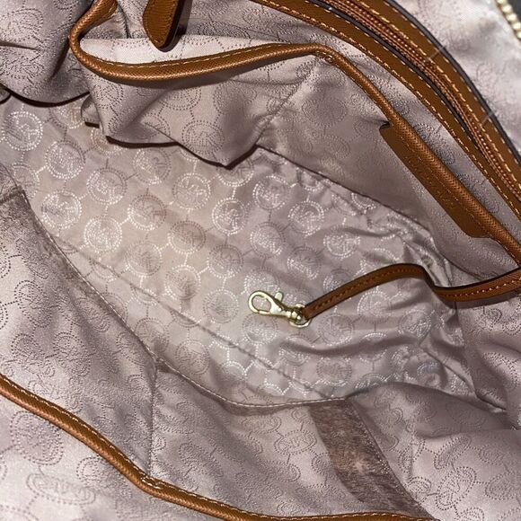 Michael Kors Womens Jet Set Zip Saffiano Leather Tote Shoulder Bag Brown Medium - Picture 8 of 12